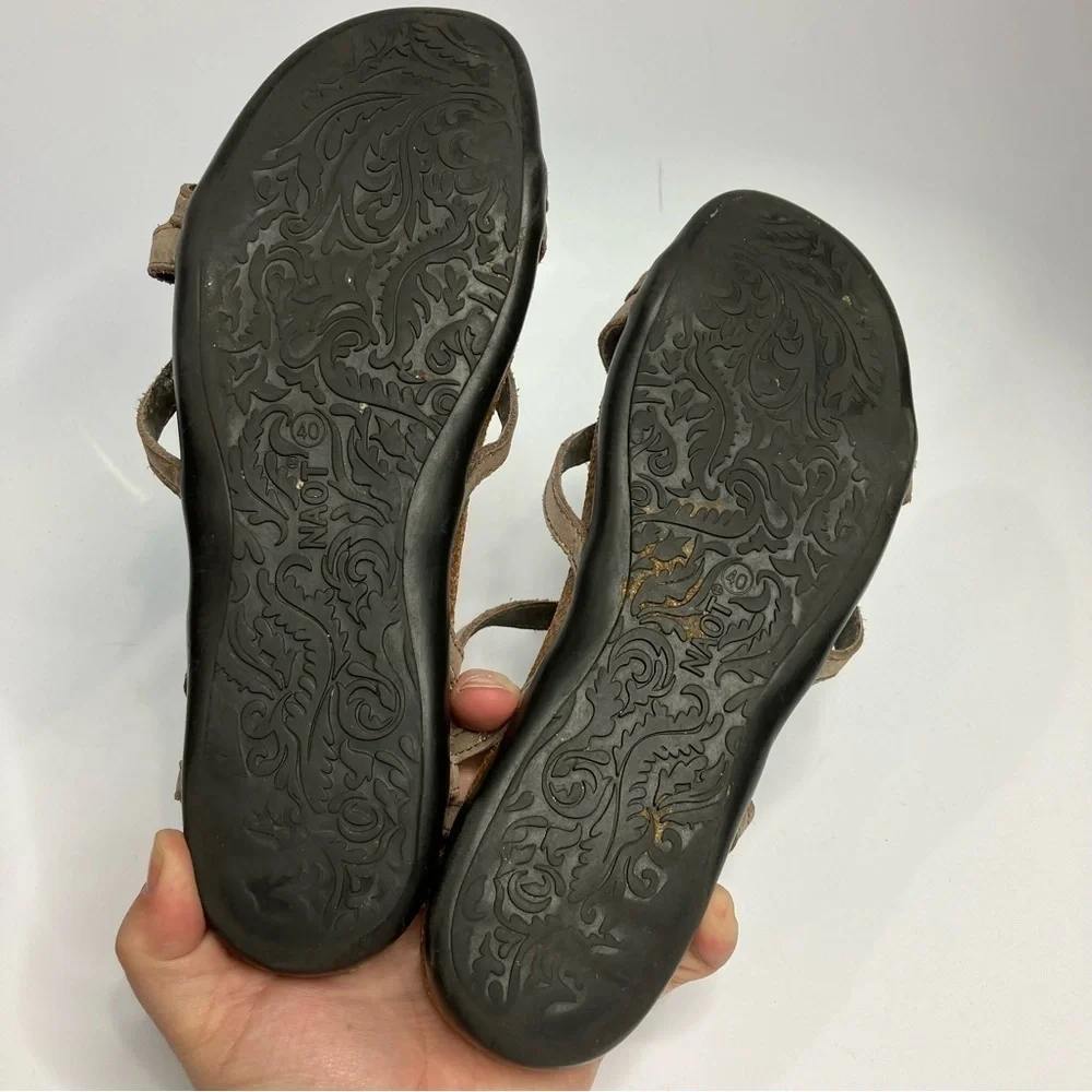 Naot corkbed‎ sandals size 40